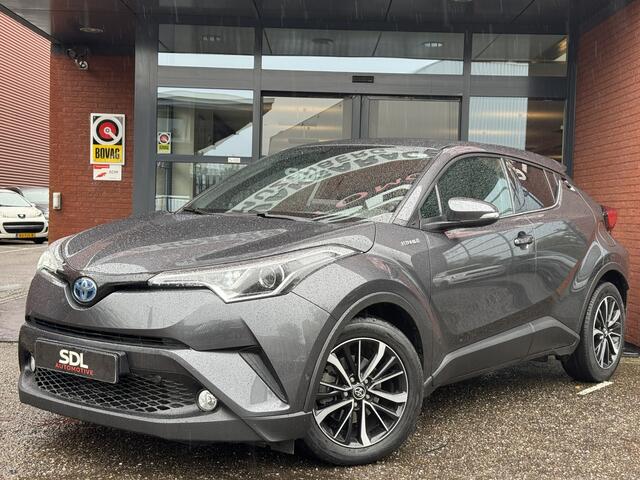 Toyota C-HR 1.8 Hybrid Executive // NAVI // CAMERA // CLIMA // ADAP. CRUISE // DODEHOEK // DAB // PDC //