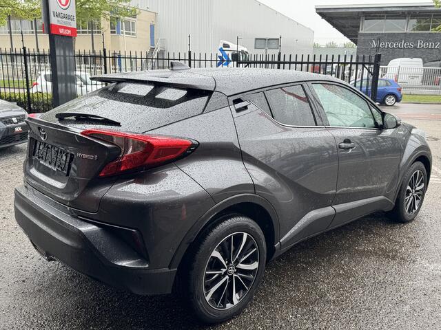 Toyota C-HR 1.8 Hybrid Executive // NAVI // CAMERA // CLIMA // ADAP. CRUISE // DODEHOEK // DAB // PDC //