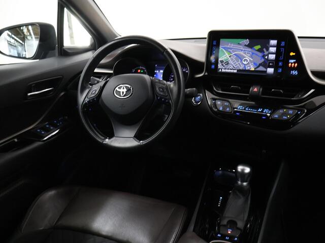Toyota C-HR 1.8 Hybrid Executive | Navigatie | Parkeercamera | Keyless Go | Climate Control | Stoelverwarming |