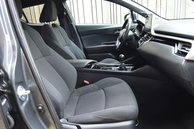 Toyota C-HR 1.2 Style Navi Clima Camera Keyless Pdc