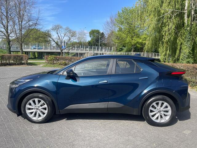 Toyota C-HR 1.8 Hybrid 140 Active Special