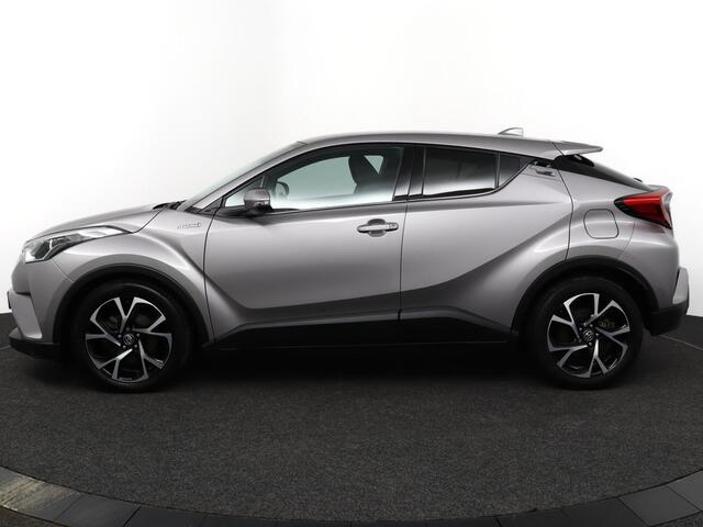 Toyota C-HR 1.8 Hybrid Dynamic | Adaptive Cruise Control | Navigatie | Climate Control | Achteruitrijcamera |