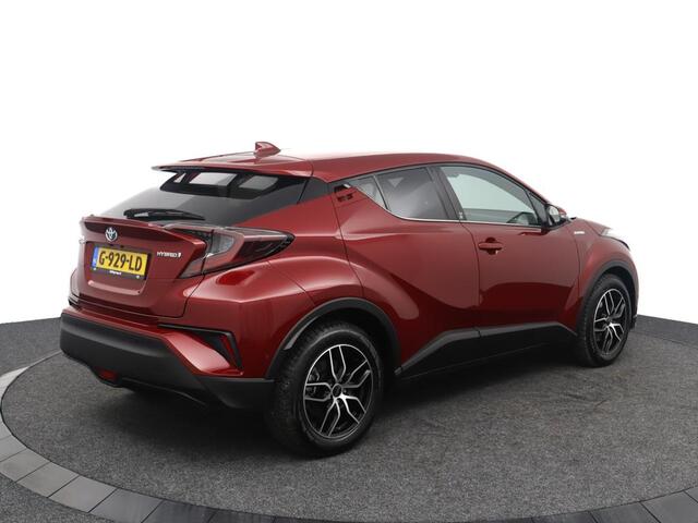 Toyota C-HR 1.8 Hybrid Business Intro | Stuur en stoelverwarming | Navigatie | Keyless | Cruise control |