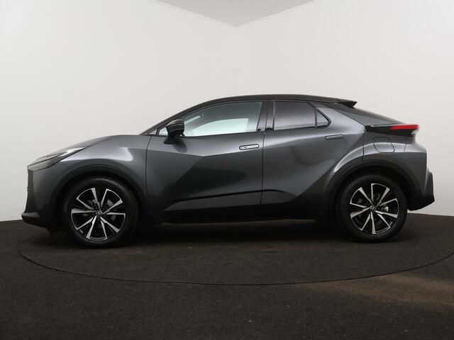 Toyota C-HR 1.8 Hybrid 140 First Edition | Navigatie | 360 Camera | Parkeerhulp |