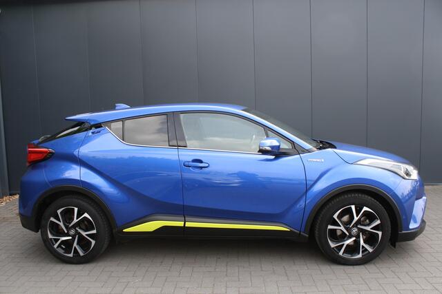 Toyota C-HR 1.8 Hybrid Style - 1e EIGENAAR - LEDER - NAVIGATIE - CAMERA