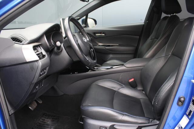 Toyota C-HR 1.8 Hybrid Style - 1e EIGENAAR - LEDER - NAVIGATIE - CAMERA