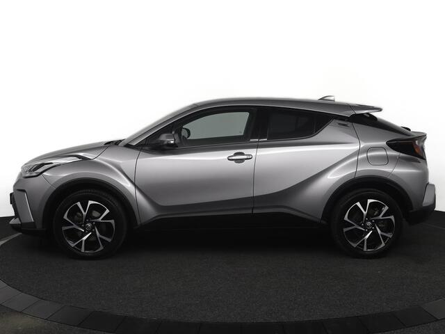 Toyota C-HR 1.2 Turbo Dynamic | Trekhaak | 1300kg trekgewicht | Nieuw geleverd |