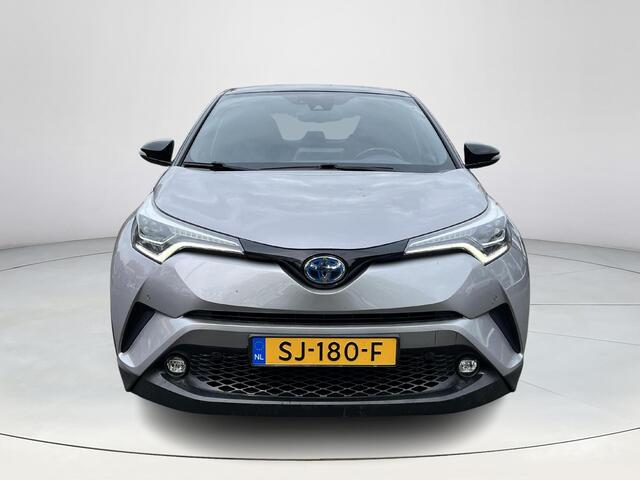 Toyota C-HR 1.8 Hybrid Bi-Tone Plus | Lederen bekleding | Stoel- + stuurverwarming | LED koplampen | Parkeersensoren |
