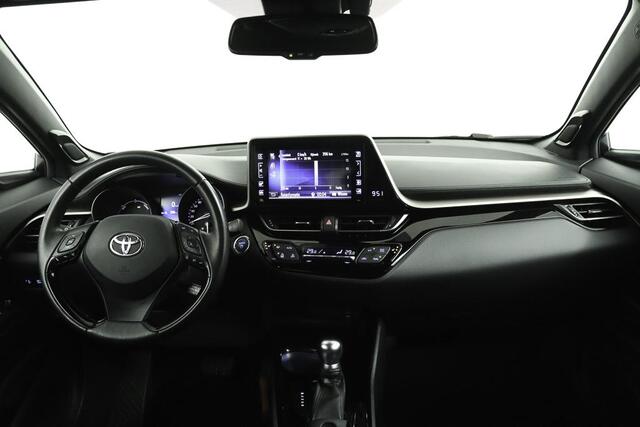 Toyota C-HR 1.8 Hybrid Style | Adaptive Cruise Control | Climate Control | Navigatie | Parkeersensoren| Trekhaak |