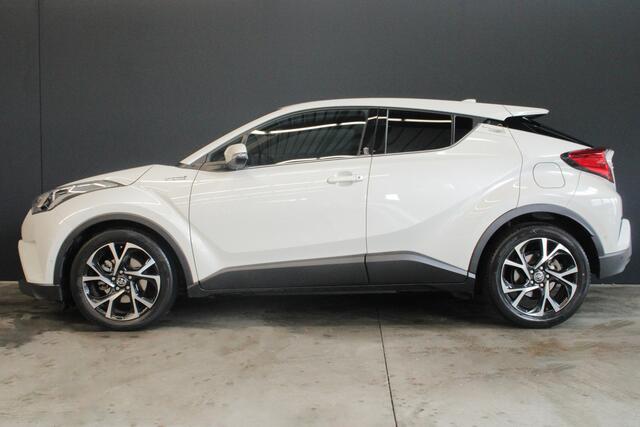 Toyota C-HR 1.8 Hybrid Dynamic |navigatie|stoelverwarming|keyless|parkeersensoren|BSM|