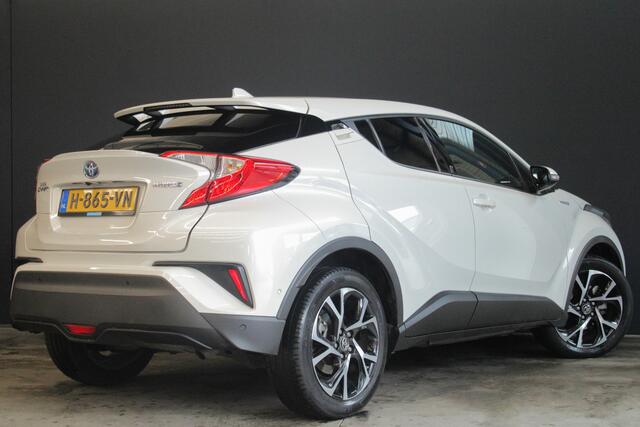 Toyota C-HR 1.8 Hybrid Dynamic |navigatie|stoelverwarming|keyless|parkeersensoren|BSM|