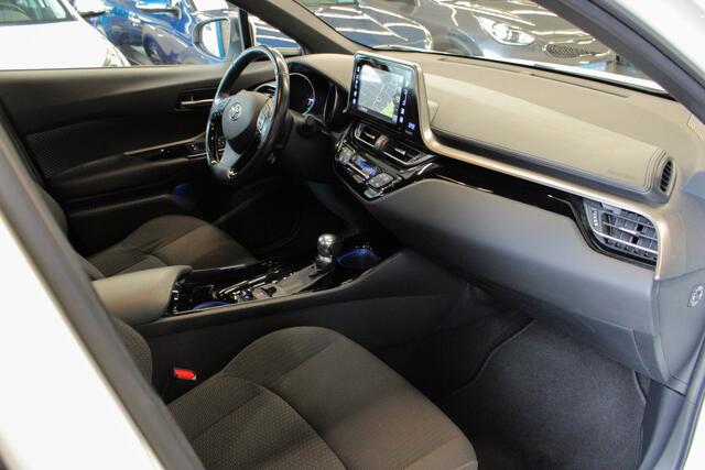 Toyota C-HR 1.8 Hybrid Dynamic |navigatie|stoelverwarming|keyless|parkeersensoren|BSM|