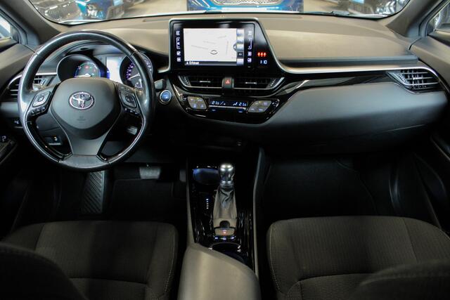Toyota C-HR 1.8 Hybrid Dynamic |navigatie|stoelverwarming|keyless|parkeersensoren|BSM|