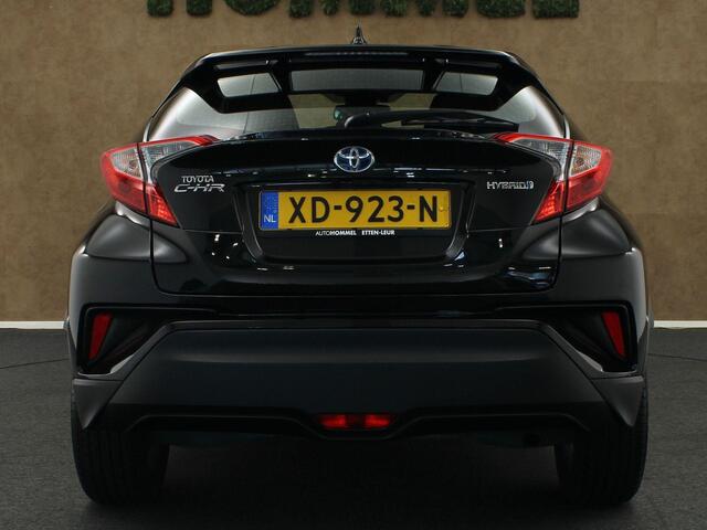 Toyota C-HR 1.8 Hybrid Dynamic - CRUISE CONTROL ADAPTIEF - NAVIGATIE FULL MAP - STOELVERWARMING VOORZIJDE - ACHTERUITRIJCAMERA - CLIMATE CONTROL - KEYLESS ENTRY - LICHTMETALEN VELGEN 17 INCH - BLUETOOTH TELEFOONVOORBEREIDING - DODEHOEK DETECTIE