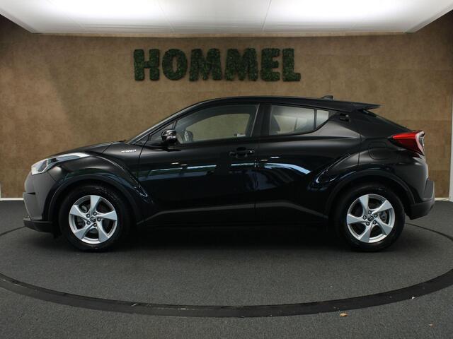Toyota C-HR 1.8 Hybrid Dynamic - CRUISE CONTROL ADAPTIEF - NAVIGATIE FULL MAP - STOELVERWARMING VOORZIJDE - ACHTERUITRIJCAMERA - CLIMATE CONTROL - KEYLESS ENTRY - LICHTMETALEN VELGEN 17 INCH - BLUETOOTH TELEFOONVOORBEREIDING - DODEHOEK DETECTIE