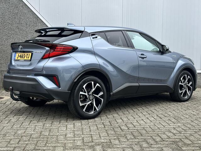 Toyota C-HR 1.8 Hybrid First Edition / 1ste eigenaarsauto / Trekhaak / JBL audio / Navigatie / Adaptief Cruise Control / Camera / Keyless Entry / Dealer Onderhouden