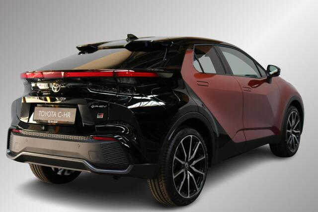 Toyota C-HR 2.0 Plug-in Hybrid 220 GR SPORT, Premium Pack , Direct leverbaar, ¤ 2500 inruilpremie!