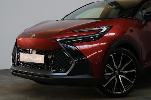 Toyota C-HR 2.0 Plug-in Hybrid 220 GR SPORT, Premium Pack , Direct leverbaar, ¤ 2500 inruilpremie!
