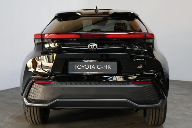 Toyota C-HR 2.0 Plug-in Hybrid 220 GR SPORT, Premium Pack , Direct leverbaar, ¤ 2500 inruilpremie!