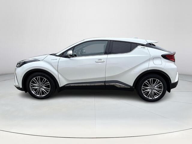 Toyota C-HR 2.0 Hybrid Executive **NAVIGATIE/ JBL/ DODEHOEKDETECTIE/ STOELVERWARMING/ 36 MAANDEN GARANTIE**