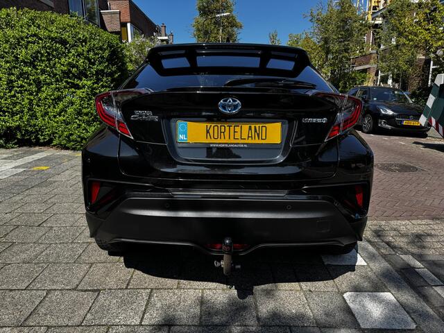 Toyota C-HR 1.8 Hybrid Dynamic Executive Leer Navi Trekhaak