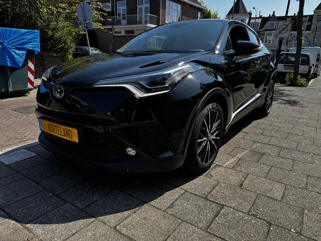 Toyota C-HR 1.8 Hybrid Dynamic Executive Leer Navi Trekhaak