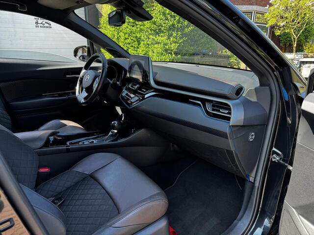 Toyota C-HR 1.8 Hybrid Dynamic Executive Leer Navi Trekhaak