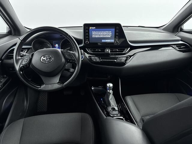 Toyota C-HR 1.8 Hybrid Dynamic Limited | Stoelverwarming | Apple Carplay /- Android Auto |
