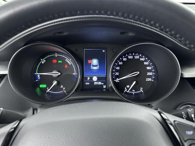 Toyota C-HR 1.8 Hybrid Active | NL-Auto | Apple Carplay /- Android Auto |