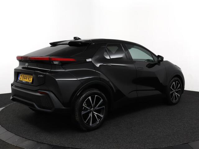 Toyota C-HR 1.8 Hybrid 140 Dynamic | Adaptive Cruise Control | Achteruitrijcamera | Keyless Entry | Apple Carplay | Android Auto | Parkeersensoren |
