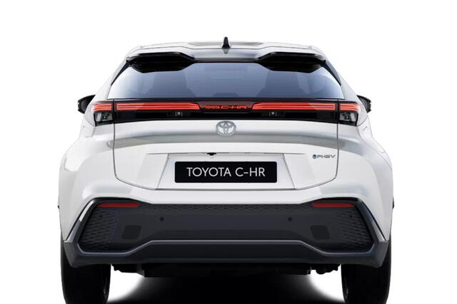 Toyota C-HR 2.0 Plug-in Hybrid 220 Executive, ¤2500,- inruilpremie, Verwacht 05-2025, Blind Spot, Panorama dak, 360 graden camera, HUD!