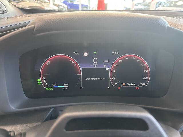 Toyota C-HR 2.0 Plug-in Hybrid 220 Premium NIEUW! Direct leverbaar!