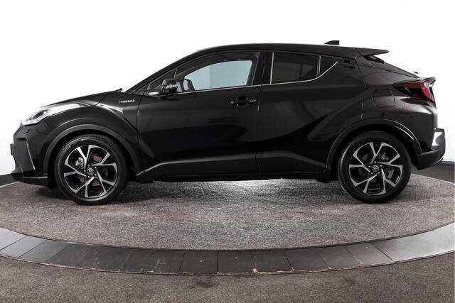 Toyota C-HR 1.8 Hybrid Dynamic - Automaat | Adapt. Cruise | Winterpakket | PDC | Camera | App. Connect | ECC | DAB | LM 18" | Afn. Trekhaak |