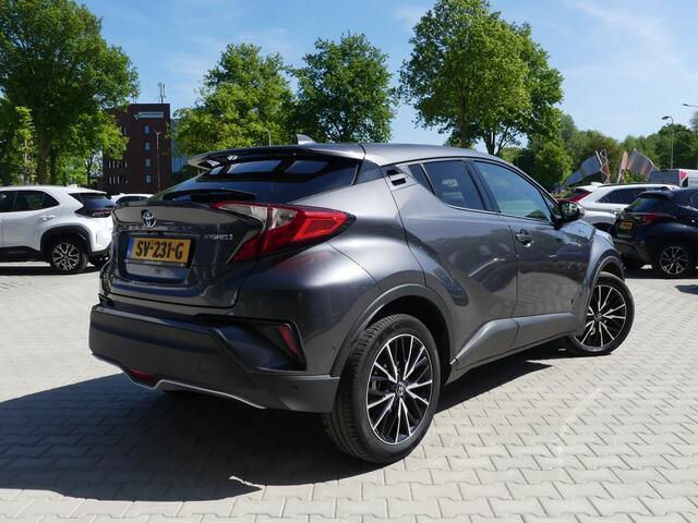 Toyota C-HR 1.8 Hybrid Executive | Navigatie | Camera