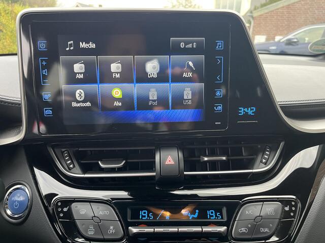 Toyota C-HR 1.8 Hybrid Style *LED*Trekhaak*Blind spot*