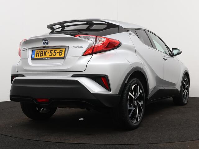 Toyota C-HR 1.8 Hybrid Dynamic Limited | Navigatie | Verwarmde voorstoelen |