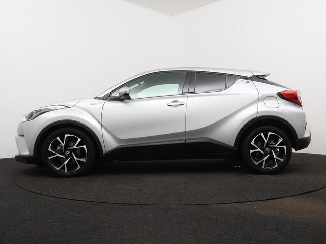 Toyota C-HR 1.8 Hybrid Dynamic Limited | Navigatie | Verwarmde voorstoelen |