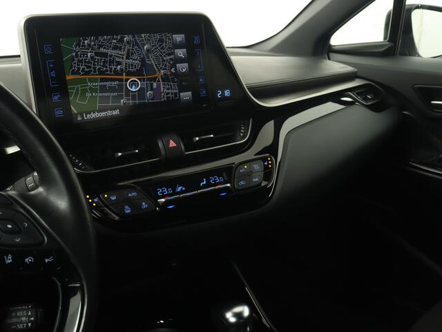 Toyota C-HR 1.8 Hybrid Dynamic Limited | Navigatie | Verwarmde voorstoelen |