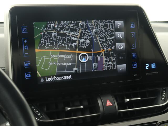 Toyota C-HR 1.8 Hybrid Dynamic Limited | Navigatie | Verwarmde voorstoelen |