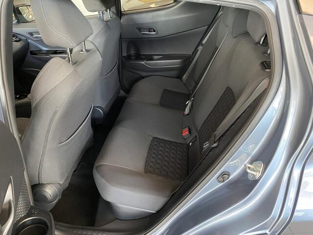 Toyota C-HR 1.8 Hybrid Dynamic Edition