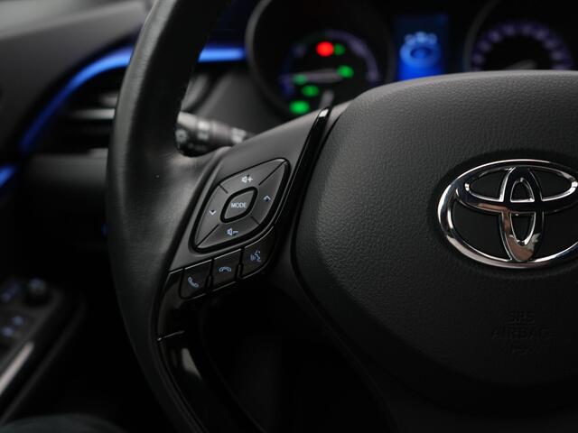 Toyota C-HR 1.8 Hybrid Bi-Tone Plus