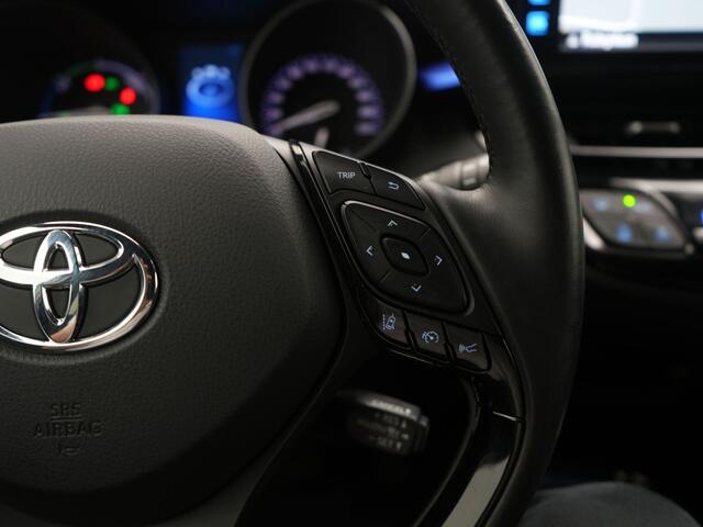Toyota C-HR 1.8 Hybrid Bi-Tone Plus