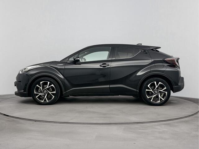 Toyota C-HR 1.8 Hybrid Style Ultimate | Navigatie | Stoel- en stuurverwarming | JBL Premium Audio Systeem |