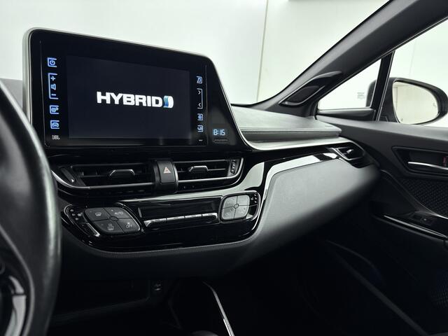 Toyota C-HR 1.8 Hybrid Style Ultimate | Navigatie | Stoel- en stuurverwarming | JBL Premium Audio Systeem |