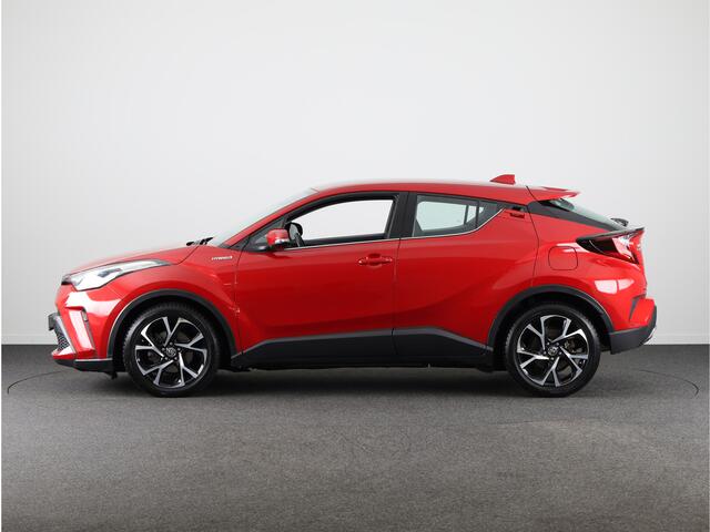 Toyota C-HR 2.0 Hybrid Dynamic | Parkeersensoren V+A | NL-Auto | Apple Carplay /- Android Auto |