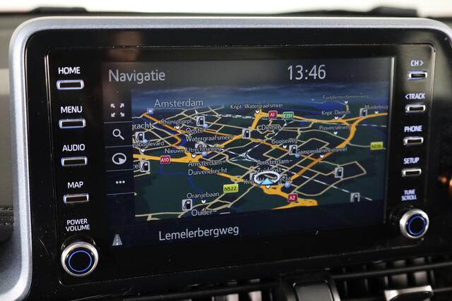 Toyota C-HR 2.0 Hybrid Dynamic | Parkeersensoren V+A | NL-Auto | Apple Carplay /- Android Auto |