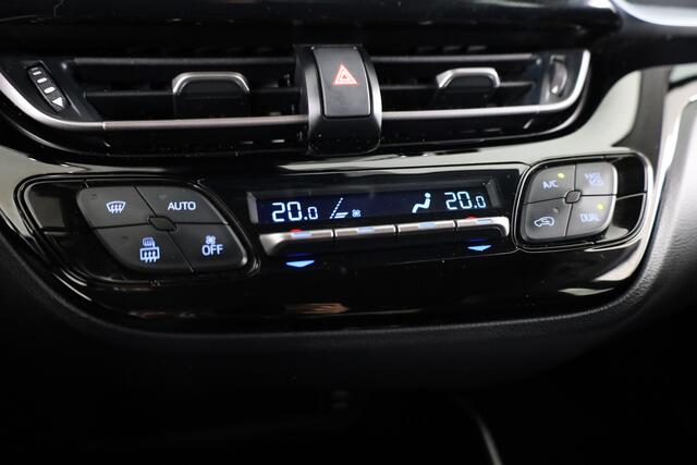 Toyota C-HR 2.0 Hybrid Dynamic | Parkeersensoren V+A | NL-Auto | Apple Carplay /- Android Auto |