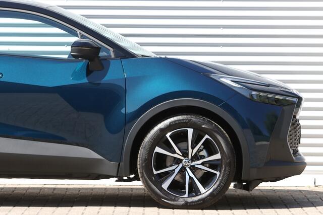 Toyota C-HR 1.8 Hybrid 140 Team-D Bi-Tone E.Kofferkl. NIEUW