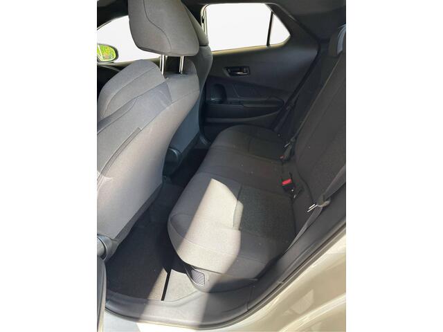 Toyota C-HR 1.8 Hybrid 140 Active | Nederlandse auto |