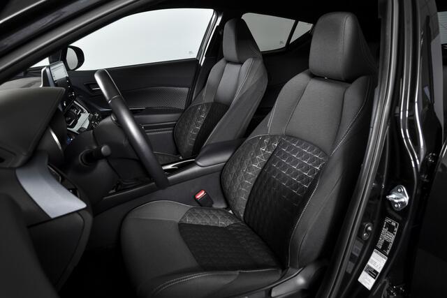 Toyota C-HR 1.8 Hybrid First Edition - Automaat | Adapt. Cruise | Stoelverw. | PDC | Camera | NAV | ECC | DAB | LM 18" | Afn. Trekhaak |